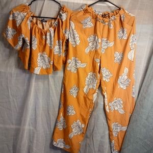 Ms Lilies pants &min top w/pockets elastic waist S